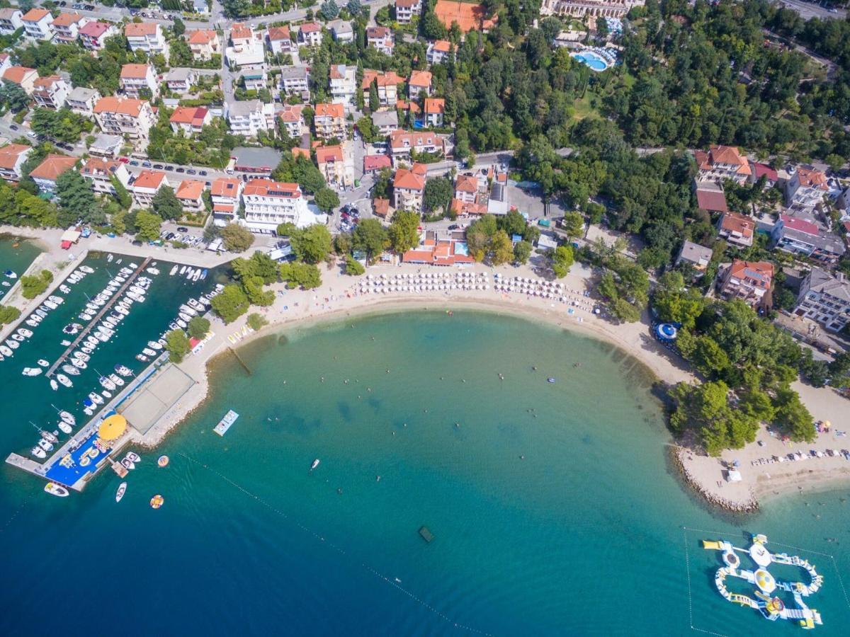Apartment Mazor Crikvenica Buitenkant foto