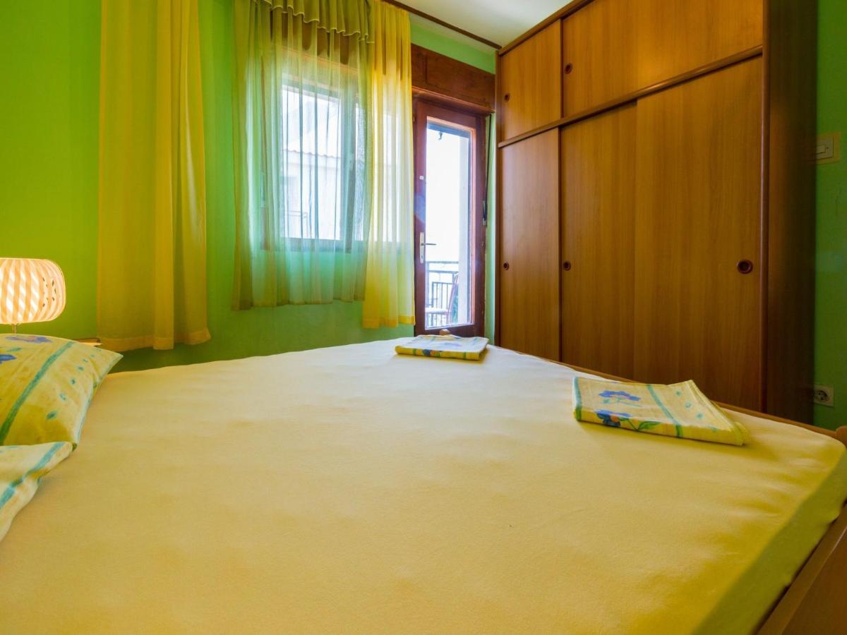 Apartment Mazor Crikvenica Buitenkant foto